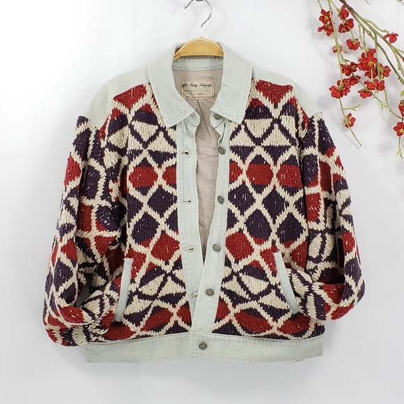 New Free People Lakeside Denim Jacket - Picture 5 of 12
